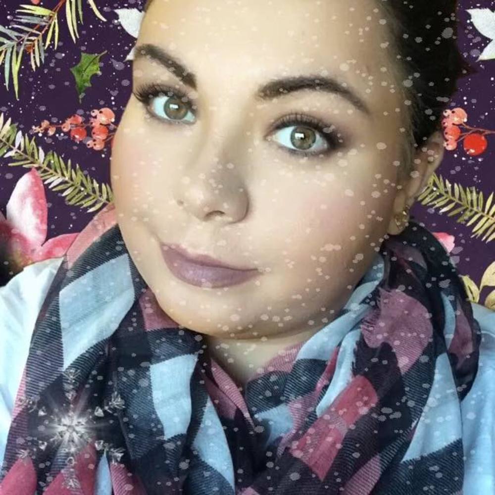 Meet your Posher, Candy